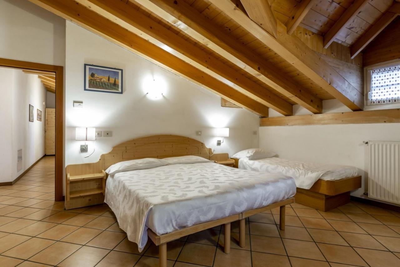 Casa Riz Apartman Campitello di Fassa Kültér fotó